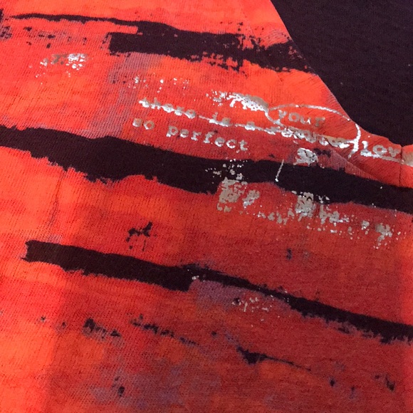 Top - Picture 3 of 3